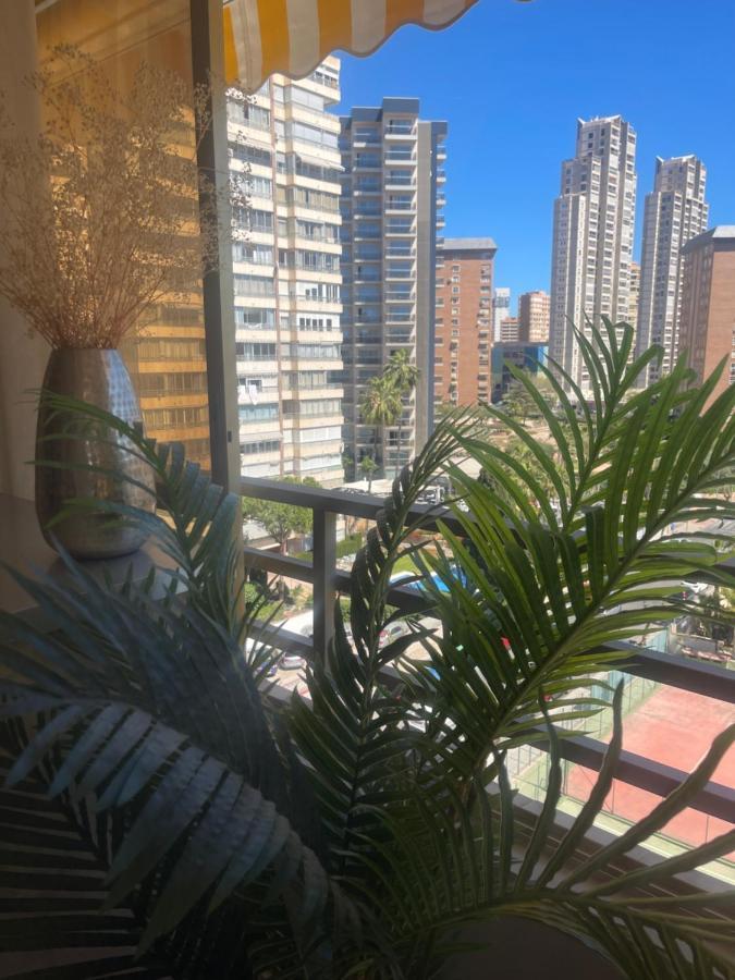 Precioso Apartamento En El Centro De Бенідорм Екстер'єр фото